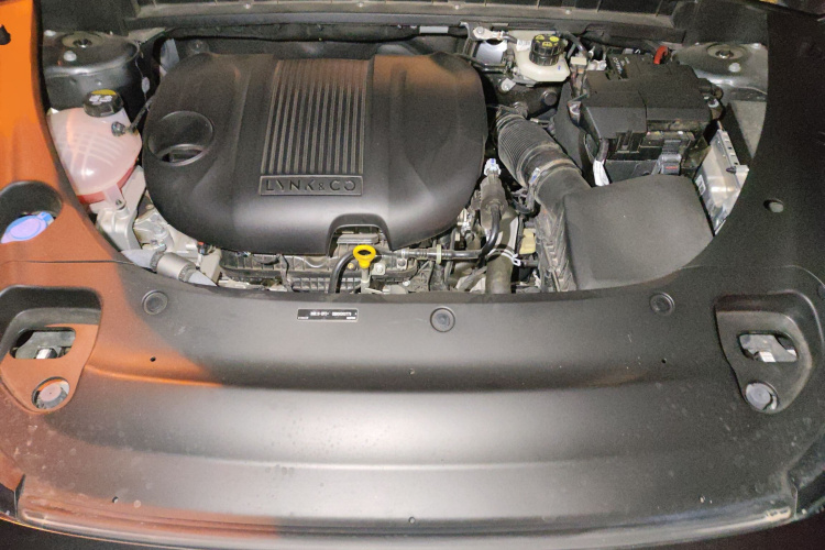 领克03 2025款 1.5TD DCT冠军版Pro局部细节24