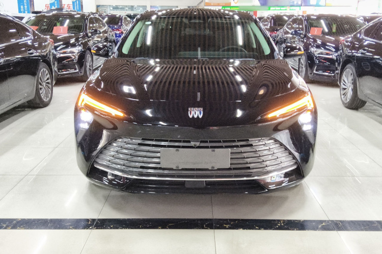 别克 君越 2023款 28T 越尊版车身外观2