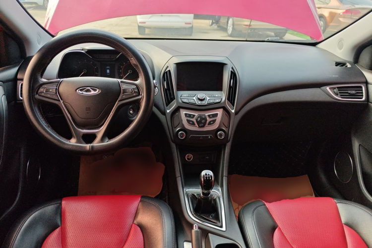 奇瑞 艾瑞泽5 2017款 SPORT 1.5T 手动时尚版中控内饰12