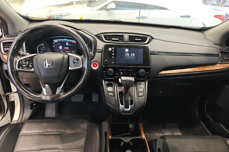 本田CR-V 2019款 240TURBO CVT两驱风尚版 国V中控内饰7002