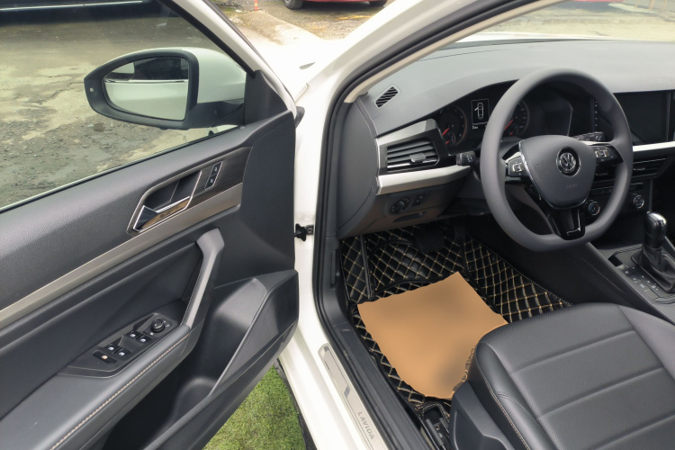 大众 朗逸 2019款 1.5L 自动舒适版 国VI中控内饰20