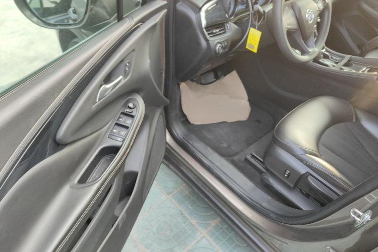 别克 昂科威 2017款 20T 两驱技术型中控内饰20