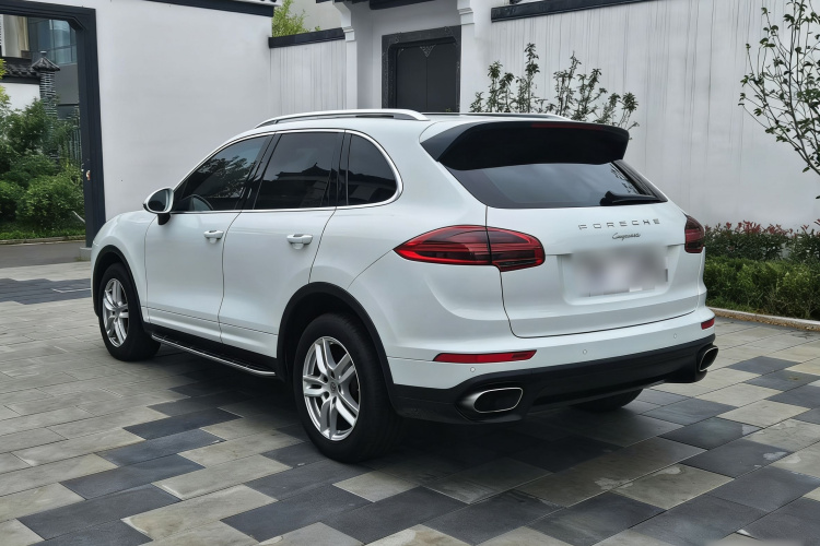 保时捷 2016款 Cayenne 3.0T车身外观6003