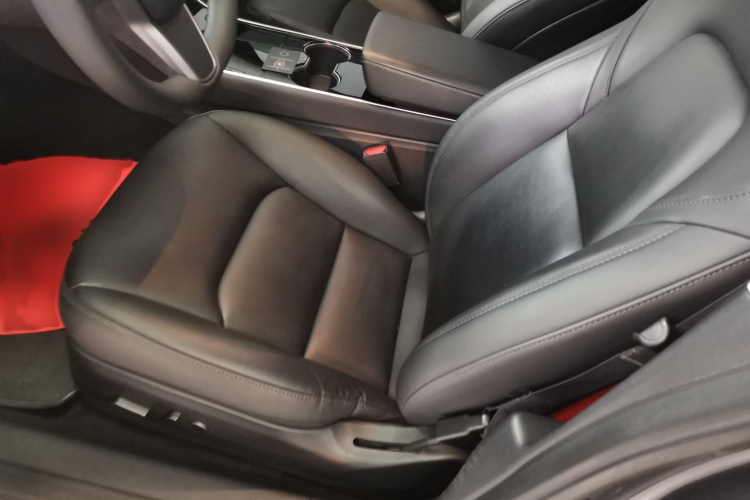 特斯拉 Model 3 2020款 改款 标准续航后驱升级版局部细节19