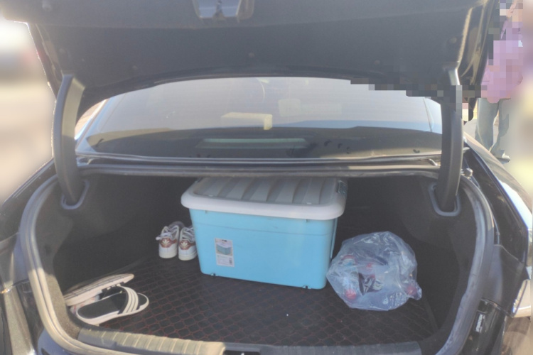 领克03 2019款 1.5TD DCT劲版 国VI中控内饰23