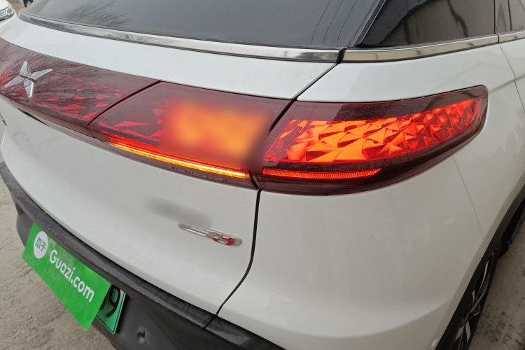 小鹏G3 2019款 智享版车身外观9