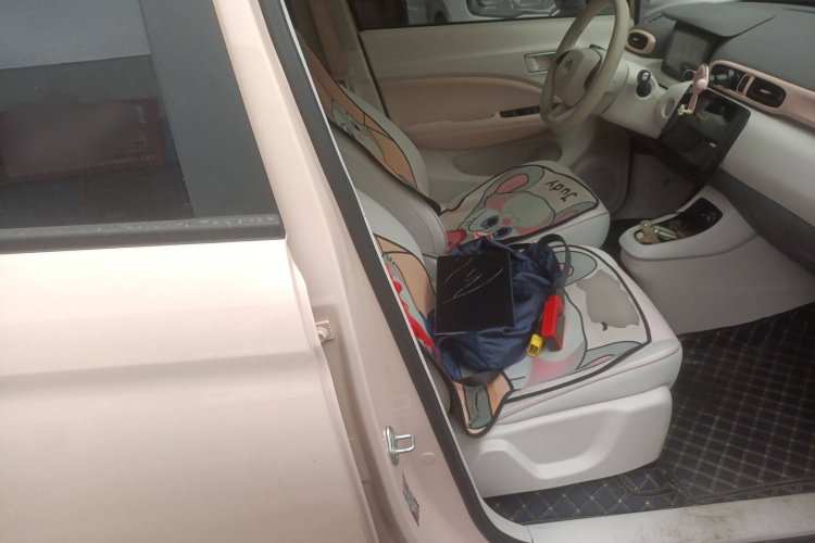 零跑汽车 零跑T03 2023款 200轻享版局部细节41