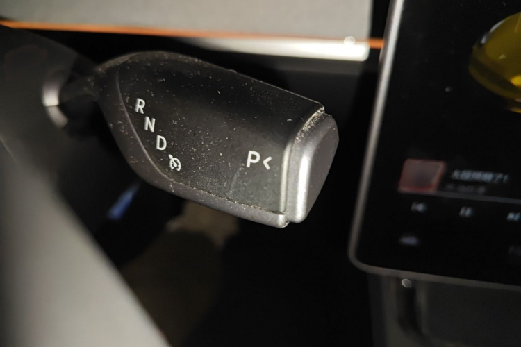 特斯拉 Model Y 2024款 后轮驱动版局部细节18