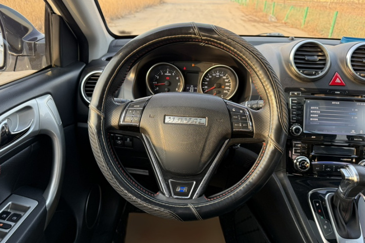 哈弗H6 2016款 升级版 1.5T 自动两驱精英型中控内饰7002