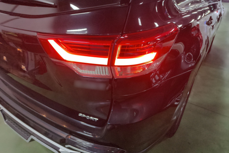 丰田 汉兰达 2018款  2.0T 两驱豪华版 7座 国VI车身外观6006