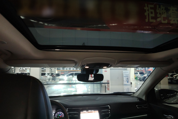 Jeep 大指挥官 2018款 2.0T 四驱臻享版 国V局部细节22