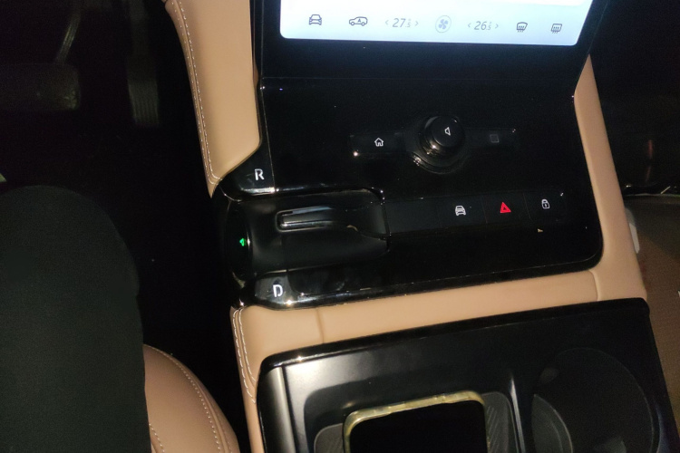 蔚来ES8 2022款 100kWh 签名版 七座局部细节18