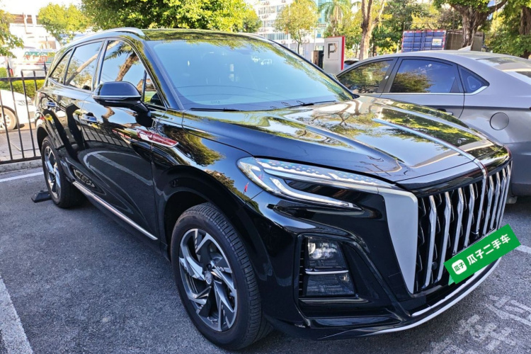 红旗HS3 PHEV 2024款 PHEV 115km 劲为版车身外观3