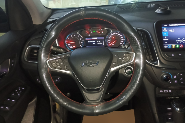 雪佛兰 探界者 2018款 Redline 550T 自动四驱拓界版RS局部细节13