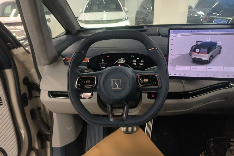 极氪MIX 2025款 长续航智驾版局部细节13