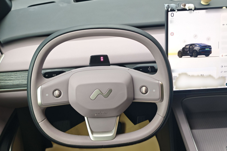 乐道L60 2024款 60kWh 后驱版中控内饰7009