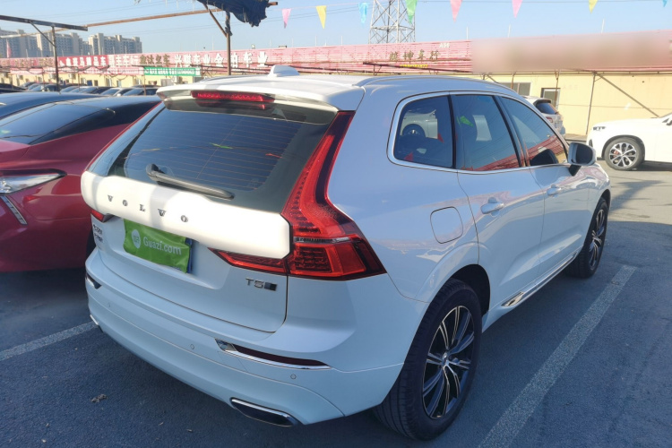 沃尔沃XC60 2020款 T5 四驱智远豪华版车身外观7