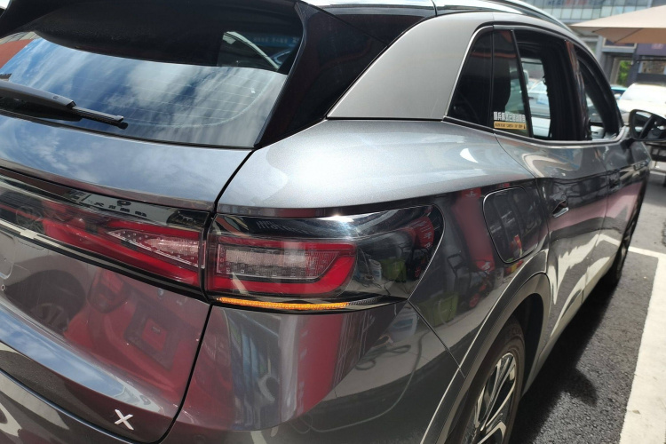 大众 ID.4 X 2023款 纯净智享版车身外观6006