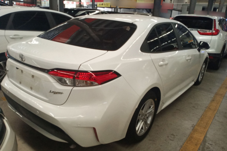 丰田 雷凌 2022款 TNGA 1.5L CVT进取版车身外观7