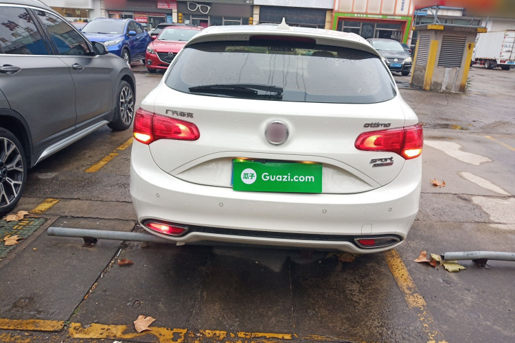 菲亚特 致悦 2014款 1.4T 自动运动版车身外观6