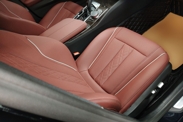 宝马5系 2022款 改款二 525Li M运动套装局部细节41