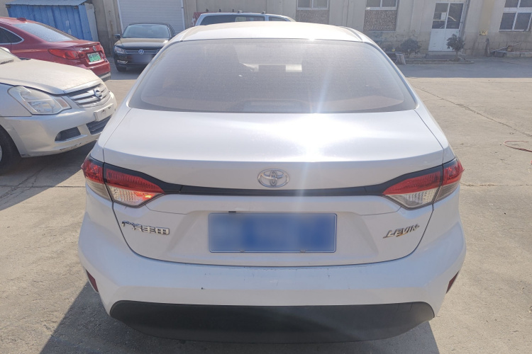 丰田 雷凌 2023款 TNGA 1.5L CVT进取版车身外观6