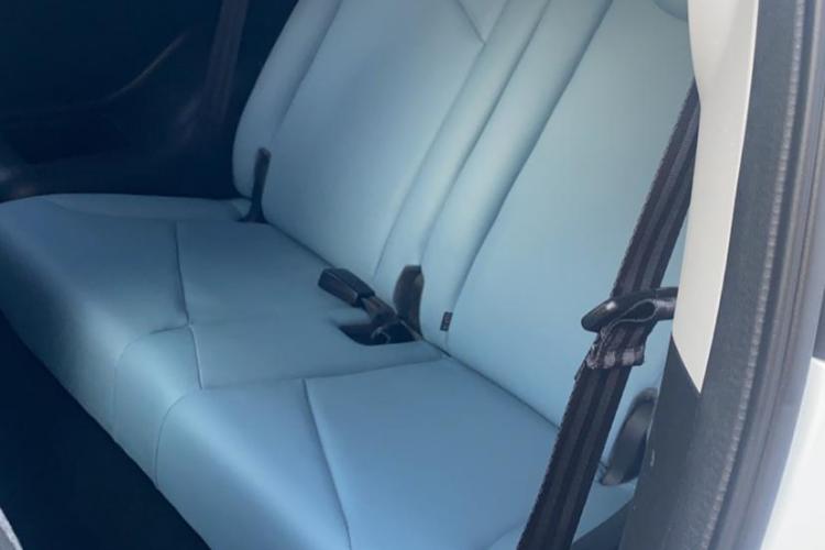 奇瑞新能源 小蚂蚁 2022款 甜粉款 半糖版 磷酸铁锂 30kW 301km车身外观6006