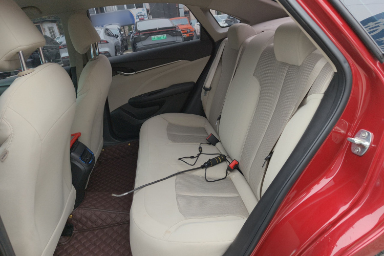 别克 英朗 2018款 15T 双离合进取型 国V中控内饰21