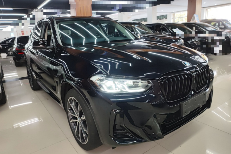 宝马X3 2022款 xDrive30i 领先型 M曜夜套装车身外观3