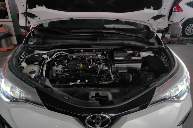 丰田 奕泽IZOA 2021款 2.0L 奕享版机舱底盘24