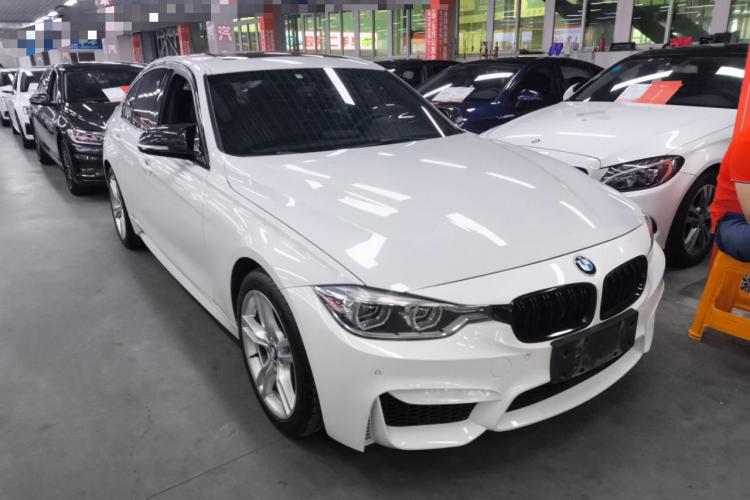 宝马3系 2017款 320i M运动型车身外观6002