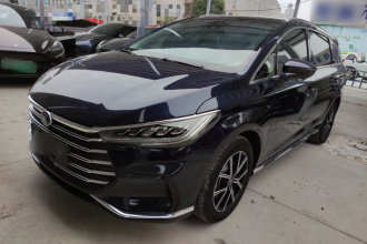 比亚迪 宋MAX新能源 2022款 DM-i 105KM 旗舰型