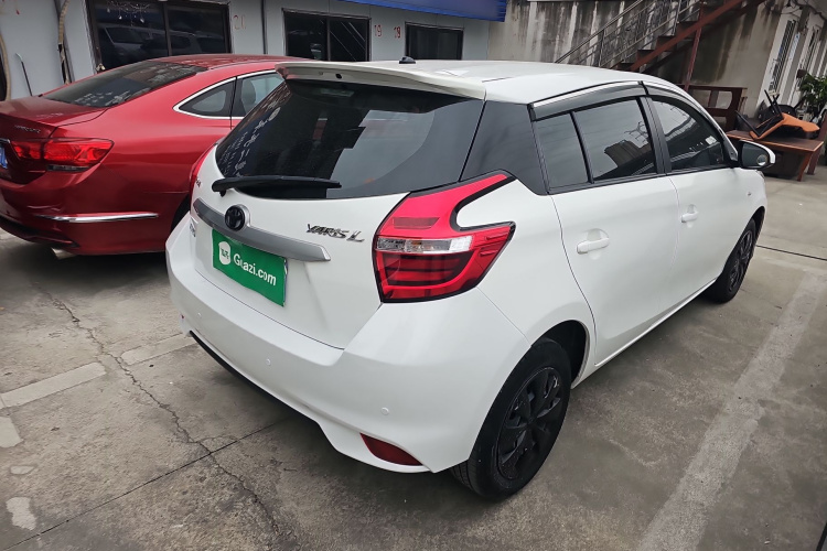 丰田 YARiS L 致炫 2016款 改款 1.5E CVT魅动版车身外观7