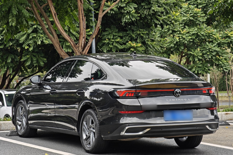 大众 2024款 凌渡L 280TSI DSG炫辣版车身外观6006