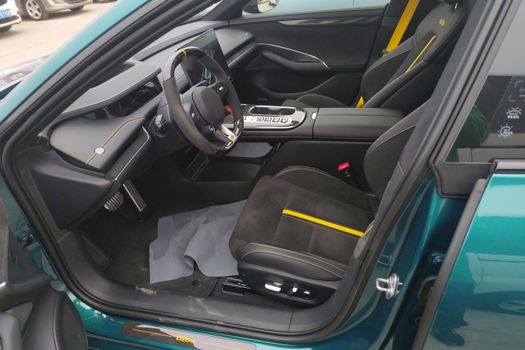 小米汽车 小米SU7 Ultra 2025款 Ultra中控内饰19