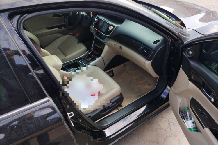 本田 雅阁 2014款 2.4L EX 豪华版局部细节9005