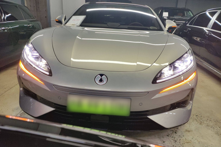 腾势Z9GT 2024款 1100四驱Max版车身外观6001