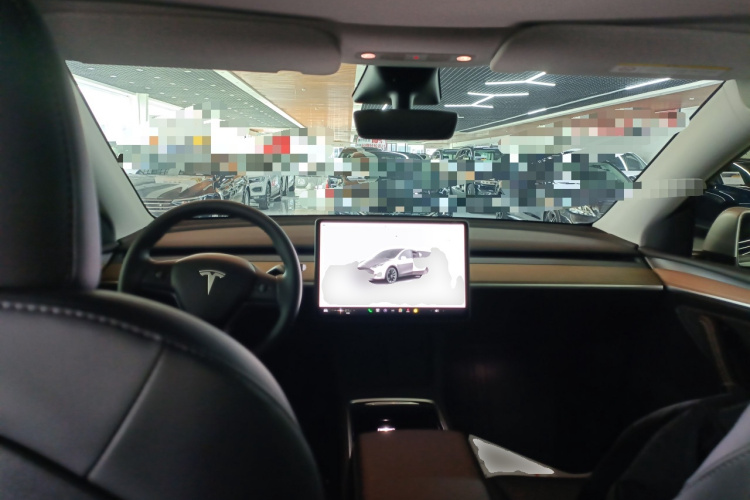 特斯拉 Model Y 2022款 改款 后轮驱动版中控内饰12