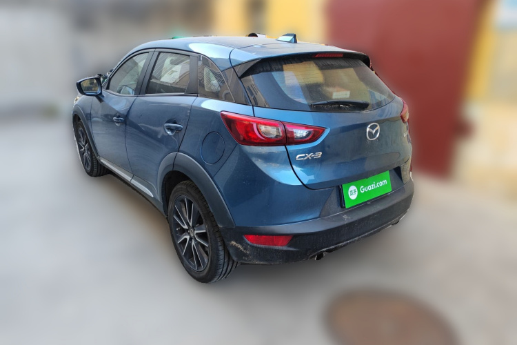 马自达CX-3 2018款 2.0L 自动尊贵型车身外观5