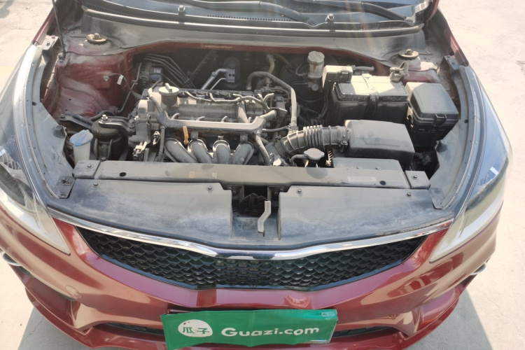 起亚K2 2017款 三厢 1.4L MT GLS局部细节24