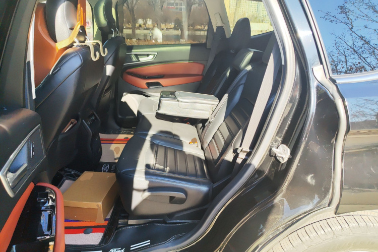 福特 锐界 2016款 EcoBoost 245 两驱豪锐型 7座中控内饰21