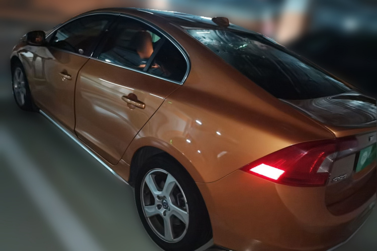 沃尔沃S60(进口) 2012款 T5 智雅版车身外观6003