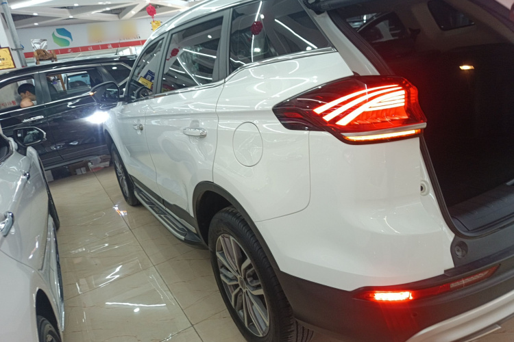 吉利汽车 博越 2020款 1.8TD DCT智联PRO车身外观4