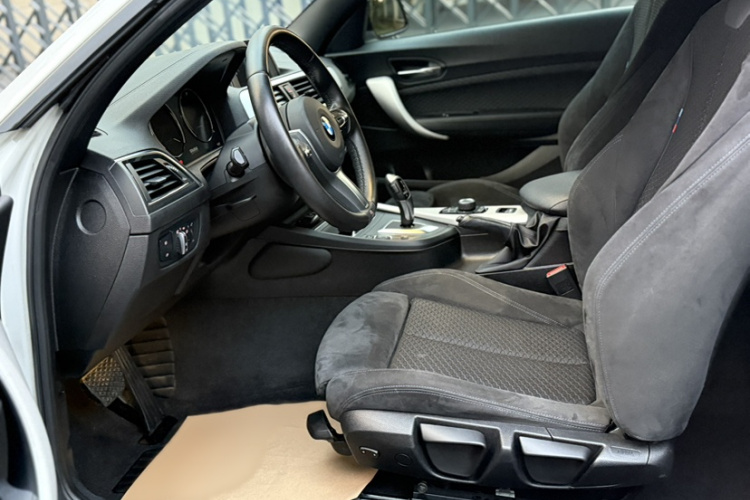宝马2系(进口) 2018款 225i 敞篷轿跑车 M运动型中控内饰7003