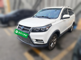 北汽幻速S3 2016款 S3L 1.5L 手动尊贵型