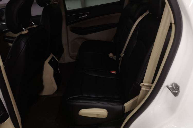 福特 锐界 2016款 EcoBoost 245 两驱精锐型 5座中控内饰7004