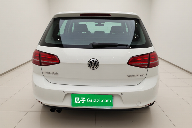 大众 高尔夫 2016款 230TSI 自动豪华型车身外观6