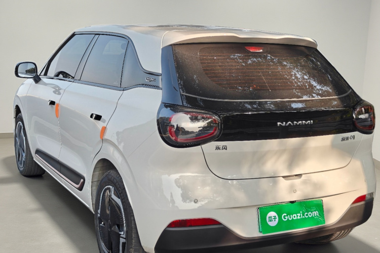 东风纳米 纳米01 2024款 焕新版 330 Plus智+车身外观5