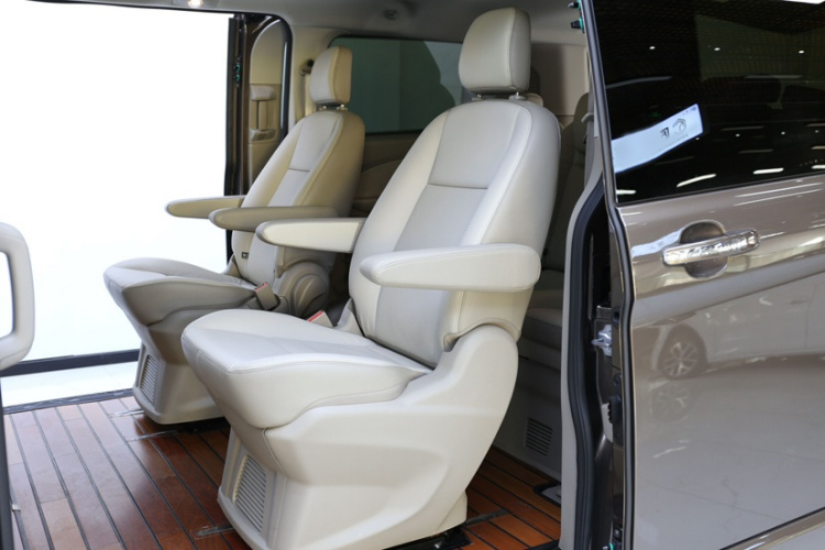 福特 途睿欧 2017款 2.0T 自动精睿版中控内饰7003