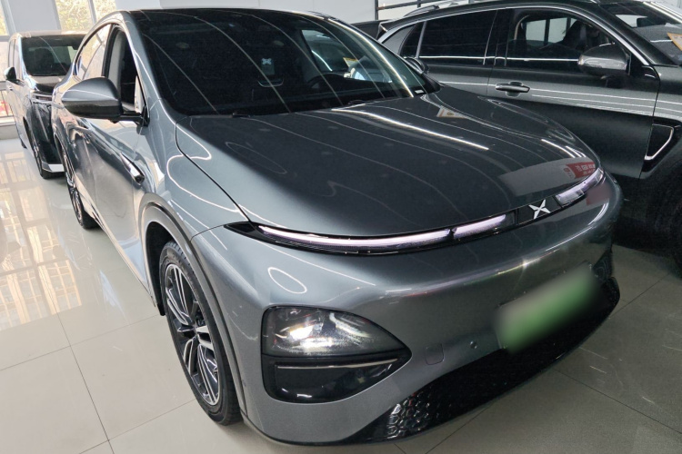 小鹏G6 2023款 580 长续航 Pro车身外观3